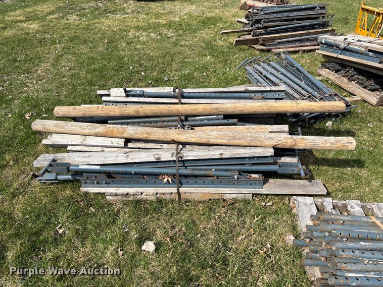 image for item FC5551 C49 bridge overhang jacks