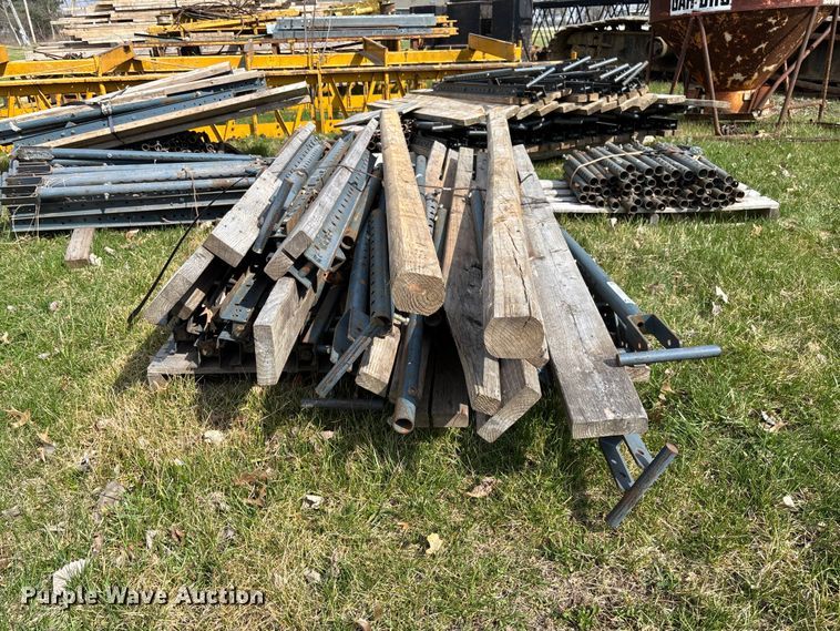 image for item FC5551 C49 bridge overhang jacks