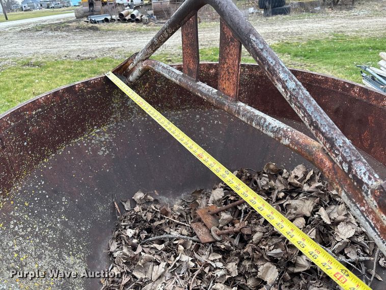 image for item FC5552 Gar-Bro 427-R crane concrete bucket