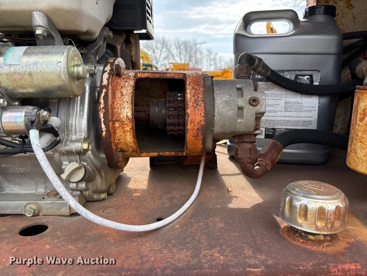 image for item FC5553 1987 Gomaco C-450 bridge deck finisher