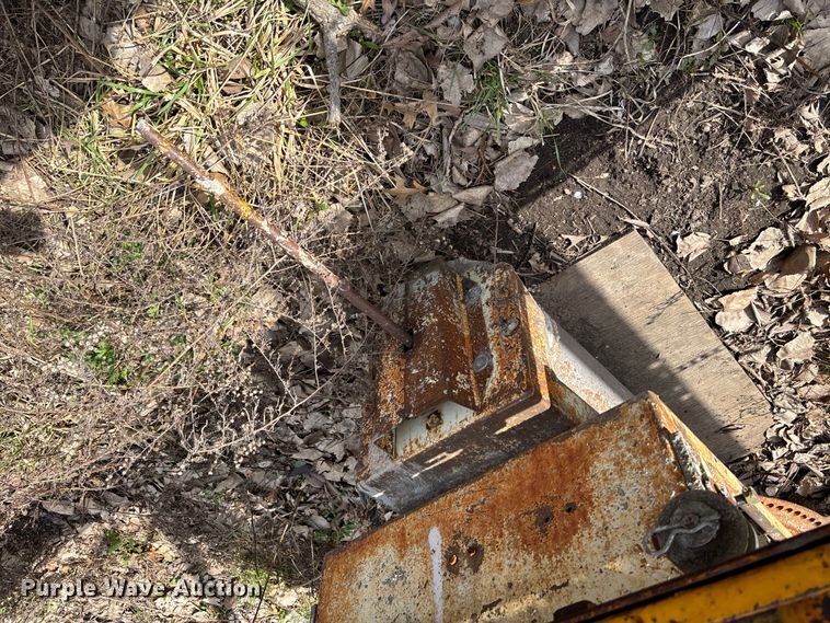 image for item FC5553 1987 Gomaco C-450 bridge deck finisher