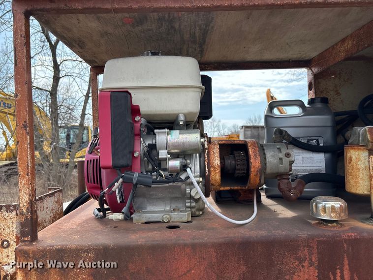 image for item FC5553 1987 Gomaco C-450 bridge deck finisher