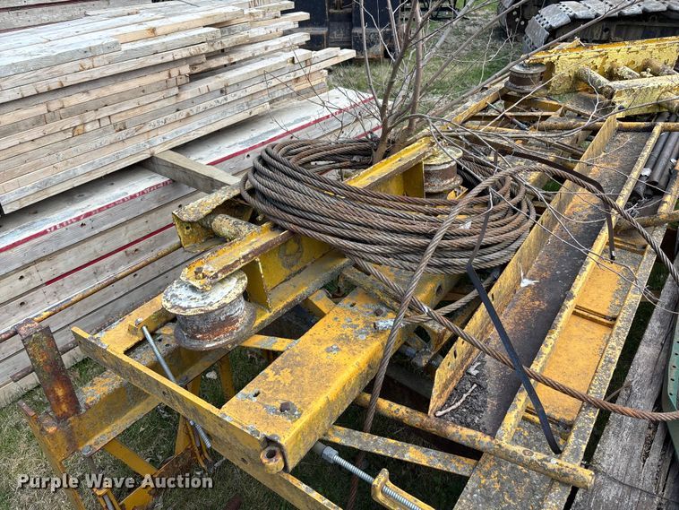 image for item FC5553 1987 Gomaco C-450 bridge deck finisher