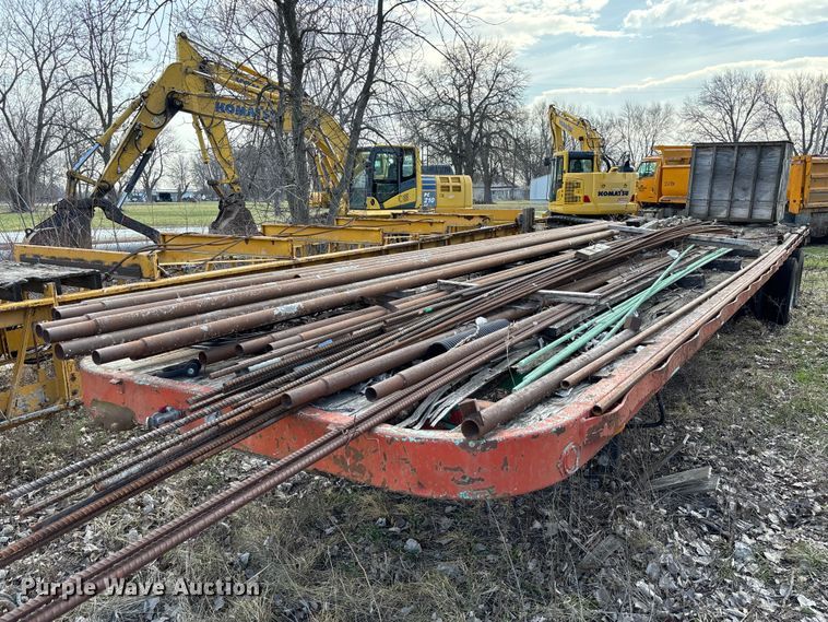 image for item FC5553 1987 Gomaco C-450 bridge deck finisher