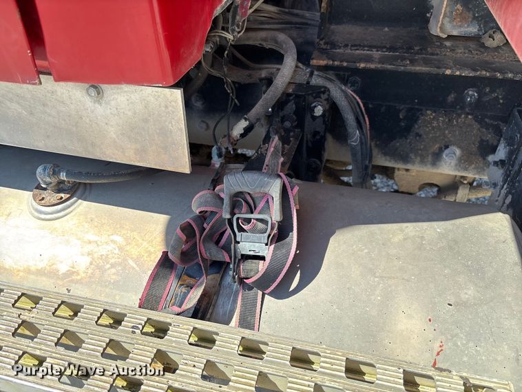 image for item FC5558 1995 Ford LT9000 dump truck