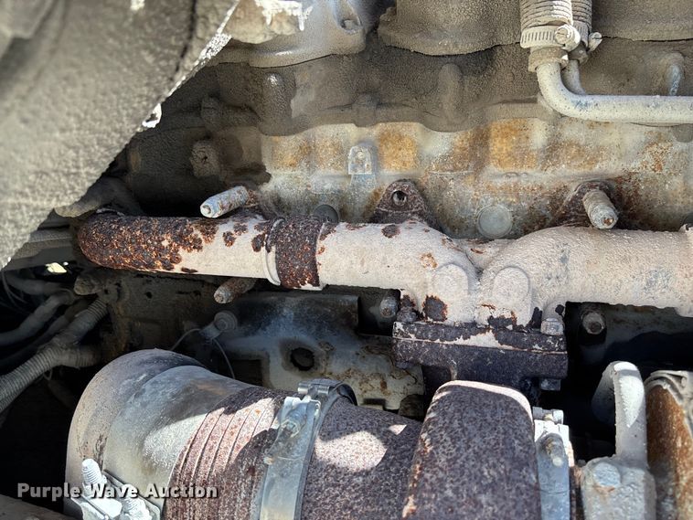 image for item FC5558 1995 Ford LT9000 dump truck