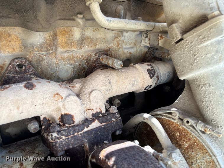 image for item FC5558 1995 Ford LT9000 dump truck