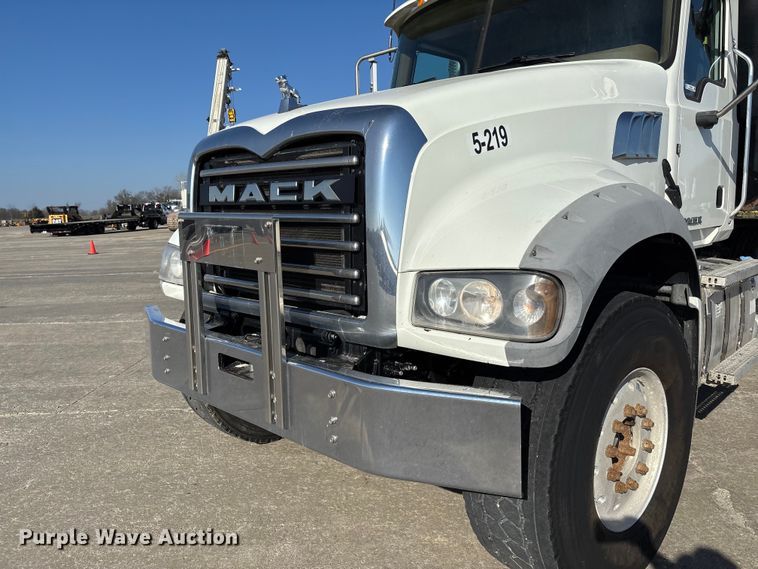 image for item FC5566 2018 Mack GU713 dump truck