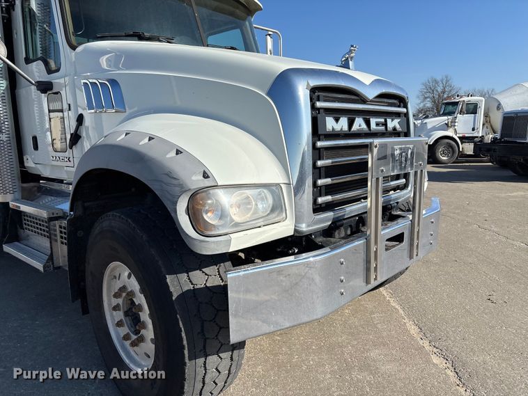 image for item FC5566 2018 Mack GU713 dump truck