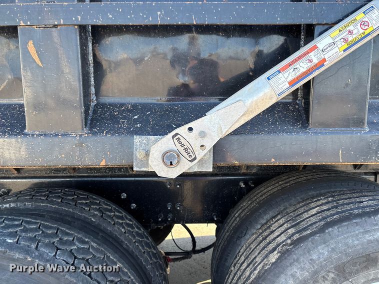 image for item FC5566 2018 Mack GU713 dump truck