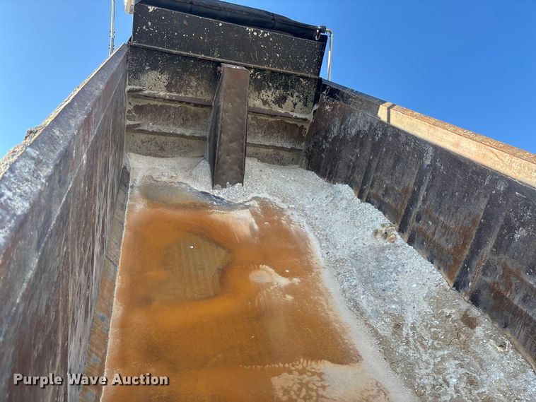 image for item FC5566 2018 Mack GU713 dump truck