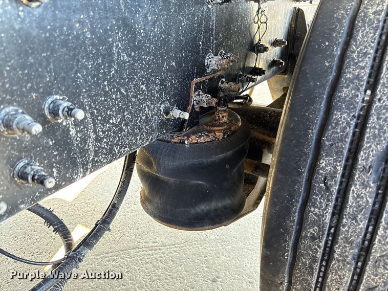 image for item FC5566 2018 Mack GU713 dump truck