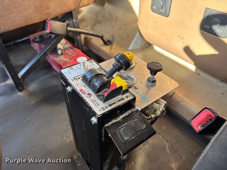 image for item FC5566 2018 Mack GU713 dump truck