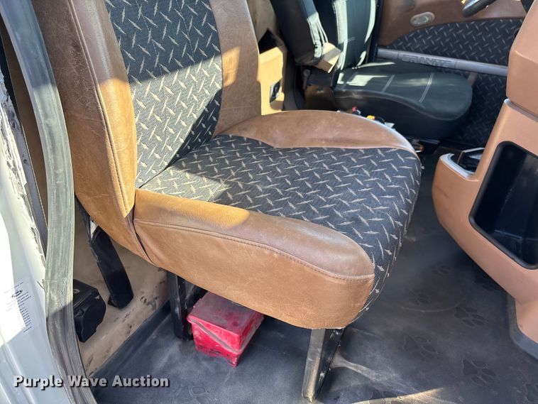 image for item FC5566 2018 Mack GU713 dump truck