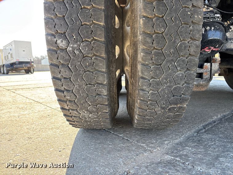 image for item FC5566 2018 Mack GU713 dump truck