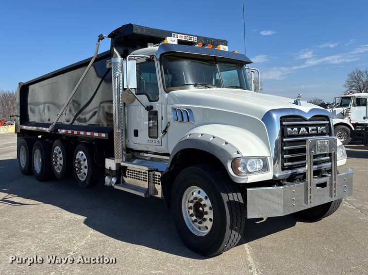 image for item FC5567 2018 Mack GU713 dump truck