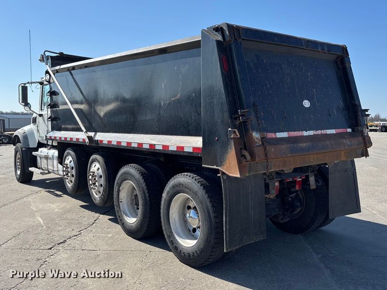 image for item FC5567 2018 Mack GU713 dump truck