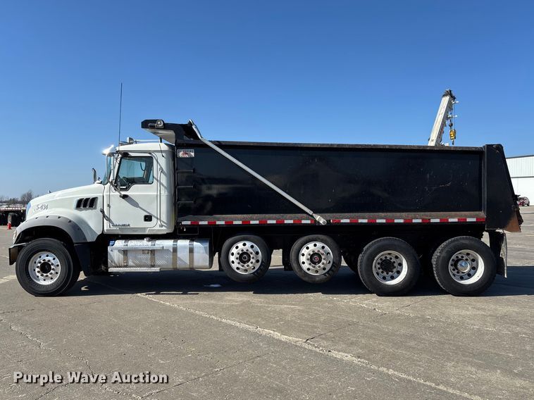 image for item FC5567 2018 Mack GU713 dump truck