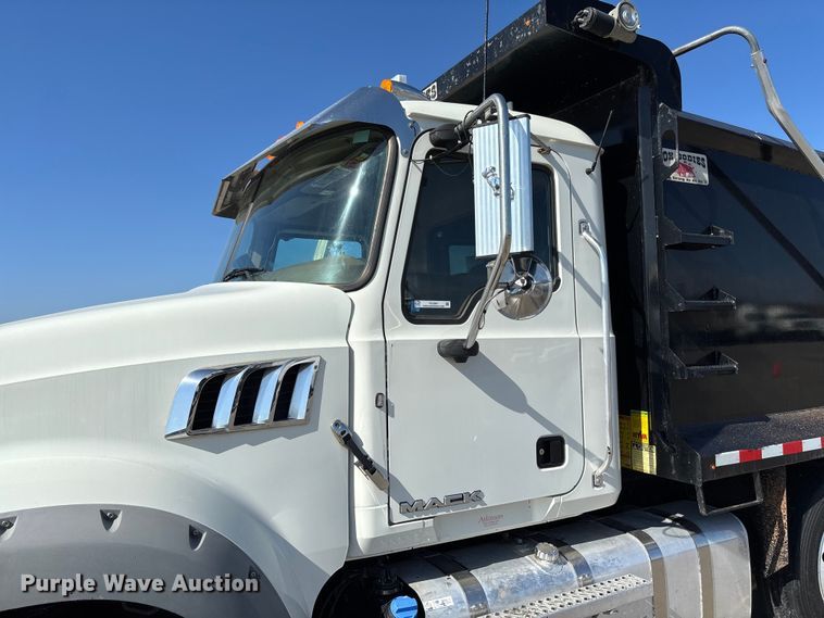 image for item FC5567 2018 Mack GU713 dump truck