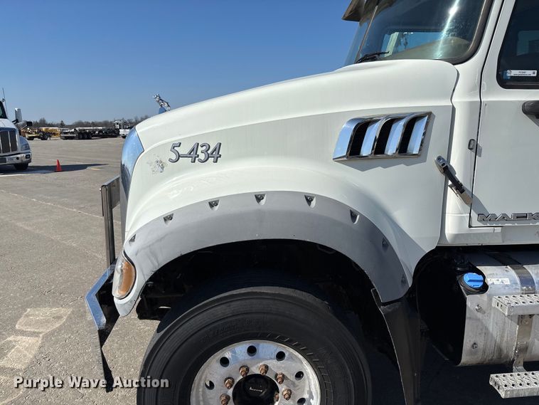 image for item FC5567 2018 Mack GU713 dump truck