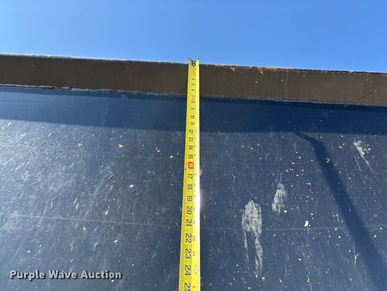 image for item FC5567 2018 Mack GU713 dump truck