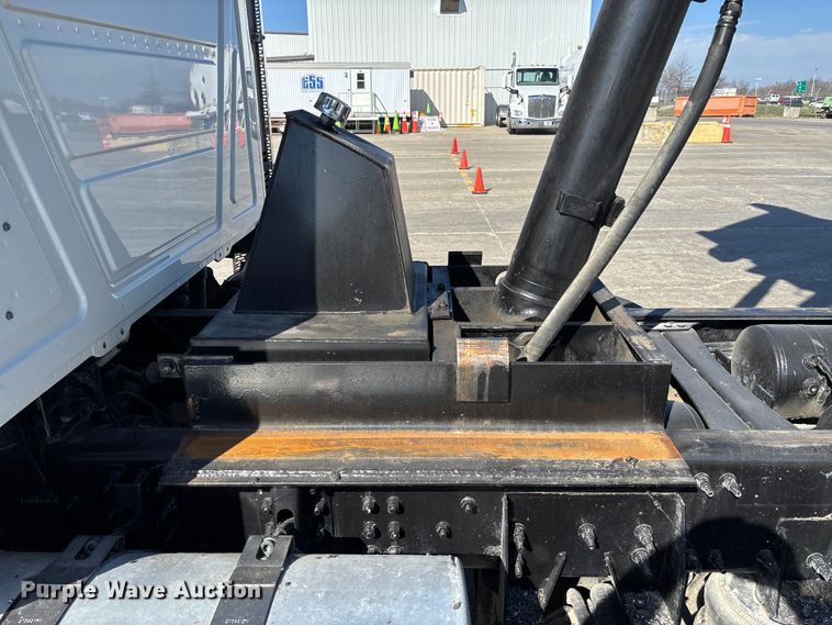 image for item FC5567 2018 Mack GU713 dump truck