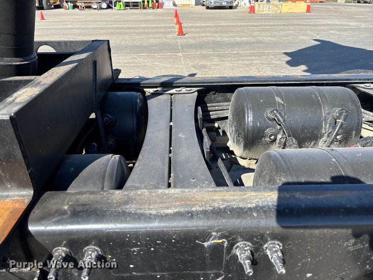 image for item FC5567 2018 Mack GU713 dump truck