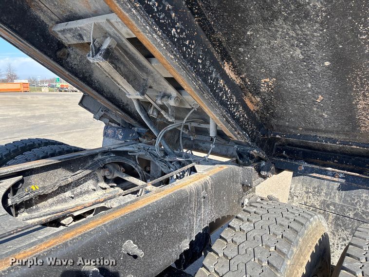 image for item FC5567 2018 Mack GU713 dump truck