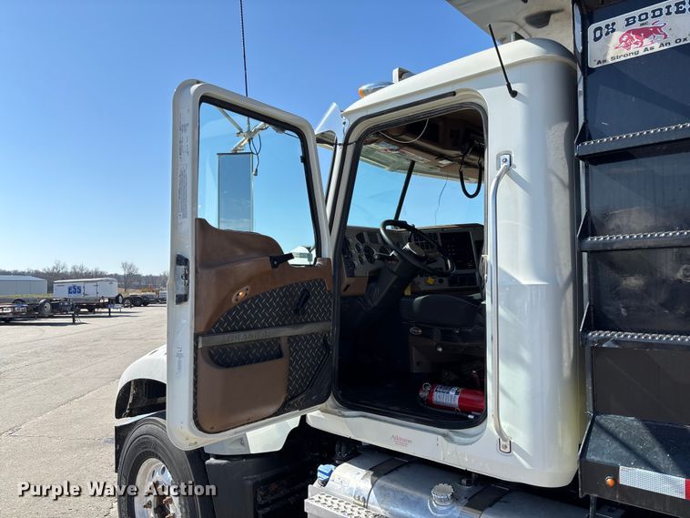 image for item FC5567 2018 Mack GU713 dump truck