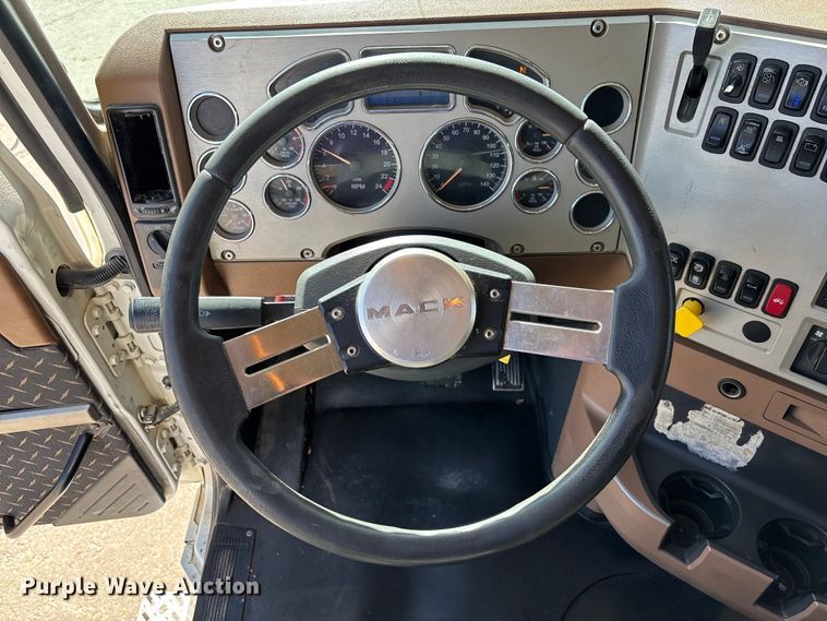 image for item FC5567 2018 Mack GU713 dump truck