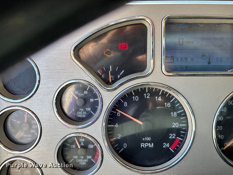 image for item FC5567 2018 Mack GU713 dump truck