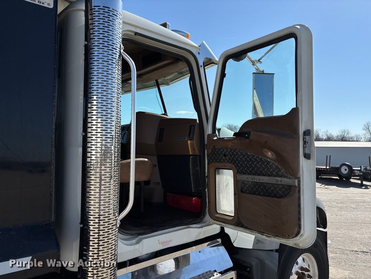 image for item FC5567 2018 Mack GU713 dump truck