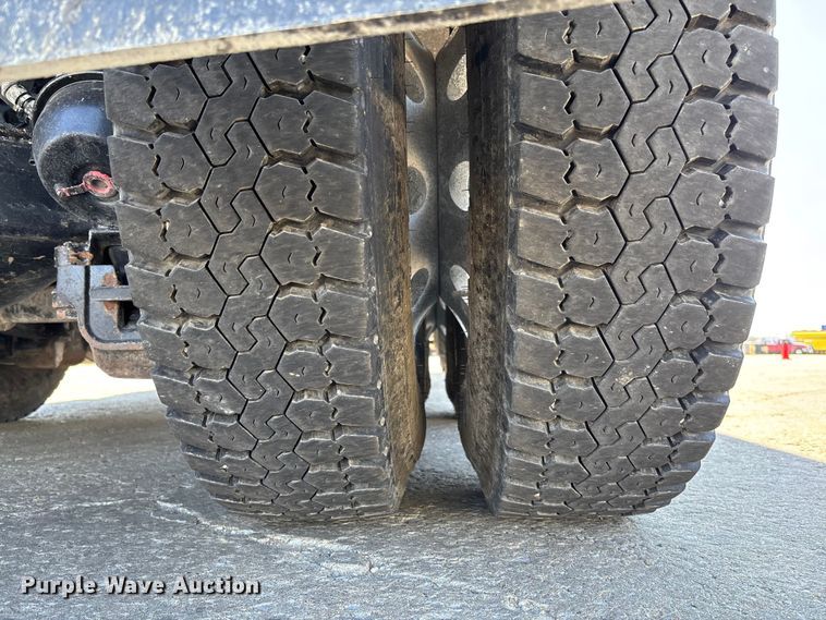 image for item FC5567 2018 Mack GU713 dump truck