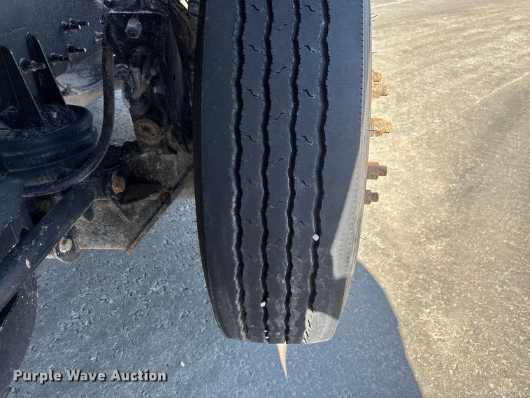 image for item FC5567 2018 Mack GU713 dump truck