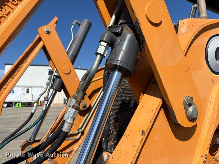 image for item FC5568 2013 Case 580 Super N backhoe