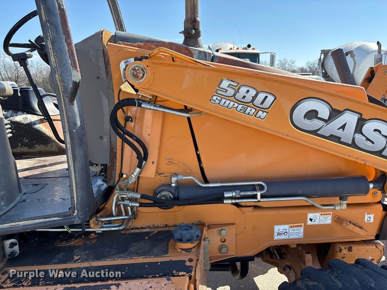 image for item FC5568 2013 Case 580 Super N backhoe