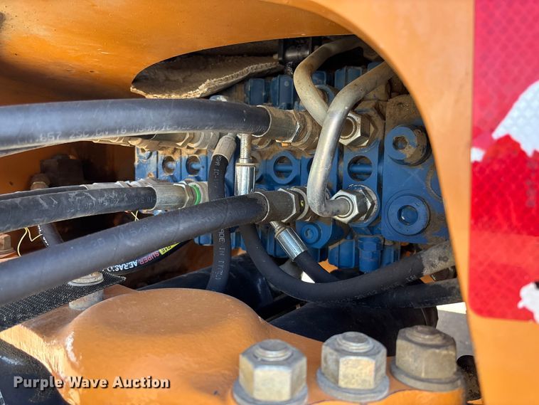 image for item FC5568 2013 Case 580 Super N backhoe