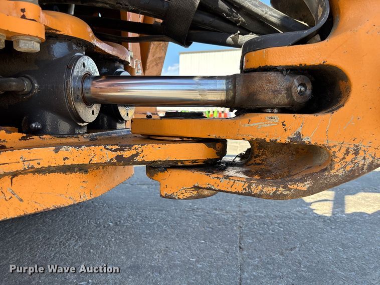 image for item FC5568 2013 Case 580 Super N backhoe