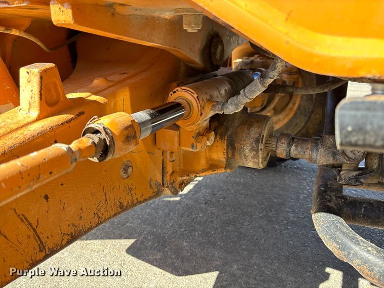 image for item FC5568 2013 Case 580 Super N backhoe