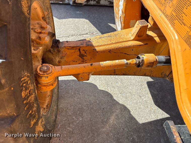 image for item FC5568 2013 Case 580 Super N backhoe