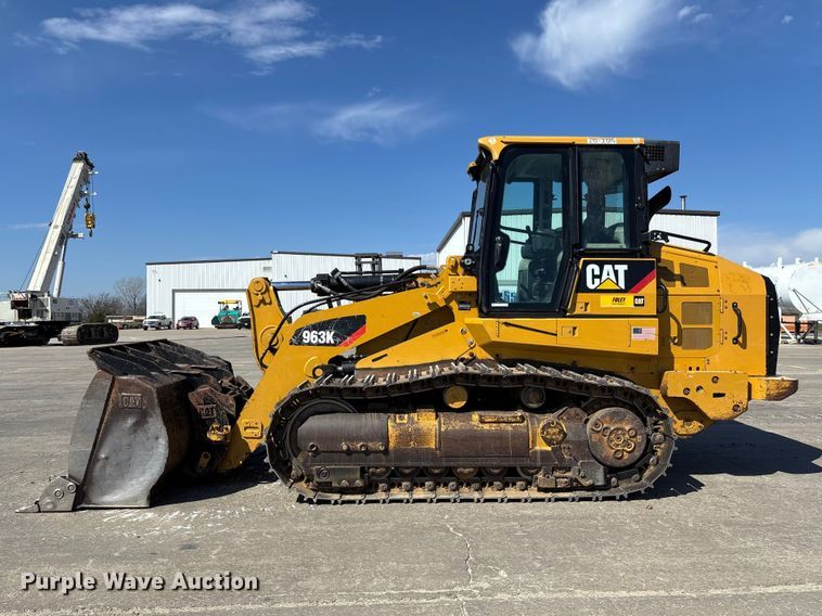 image for item FC5570 2018 Caterpillar 963K track loader