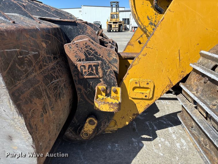 image for item FC5570 2018 Caterpillar 963K track loader