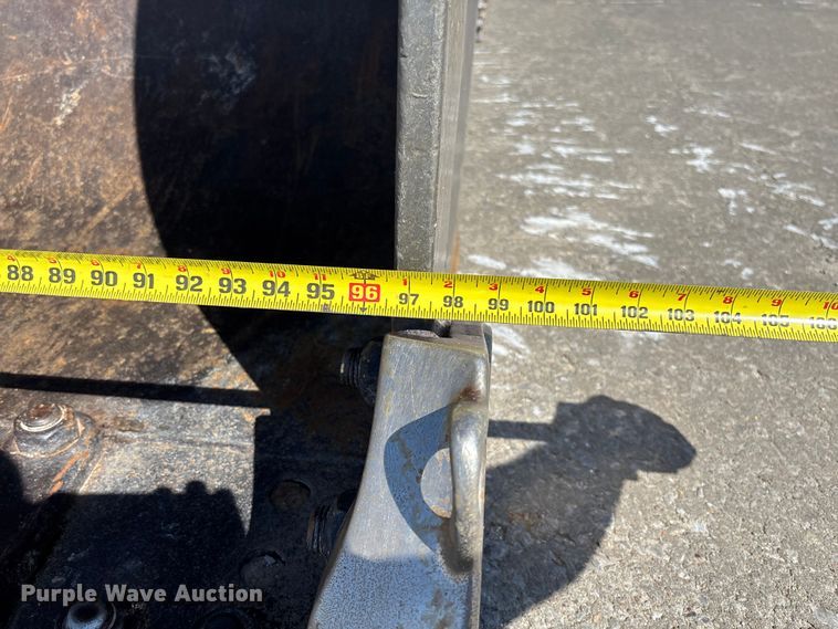 image for item FC5570 2018 Caterpillar 963K track loader