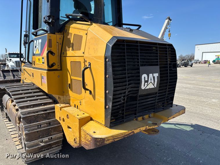 image for item FC5570 2018 Caterpillar 963K track loader