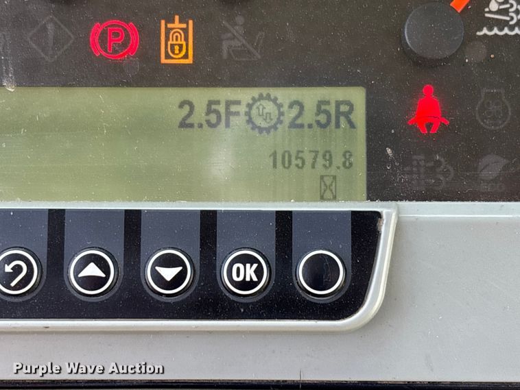 image for item FC5570 2018 Caterpillar 963K track loader