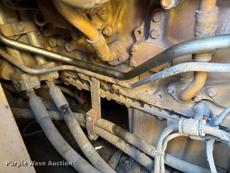 image for item FC5570 2018 Caterpillar 963K track loader