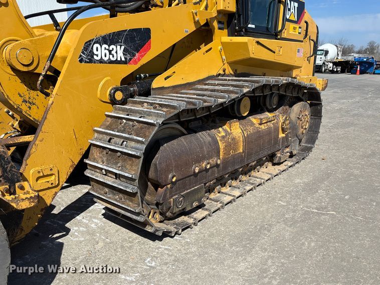 image for item FC5570 2018 Caterpillar 963K track loader