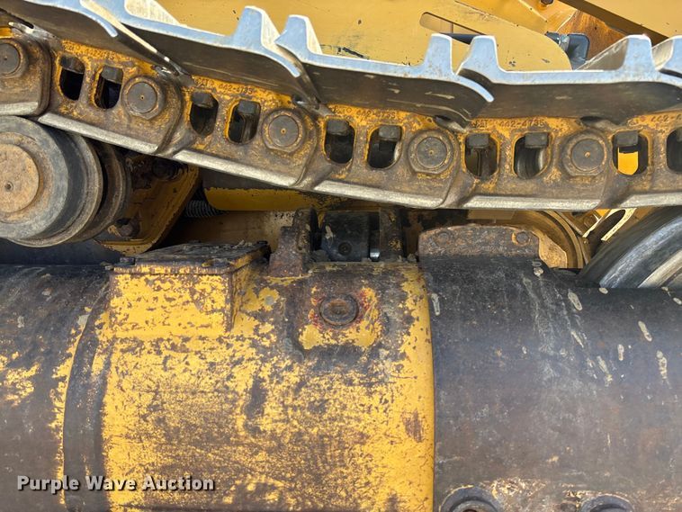 image for item FC5570 2018 Caterpillar 963K track loader