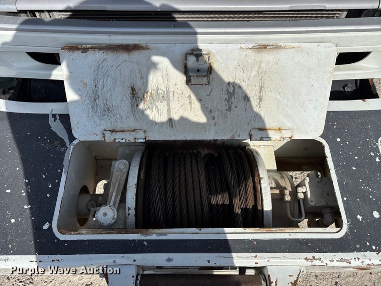 image for item FG0198 2011 Freightliner M2 bucket truck