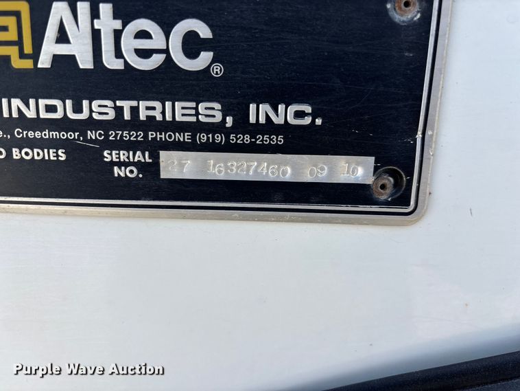 image for item FG0198 2011 Freightliner M2 bucket truck